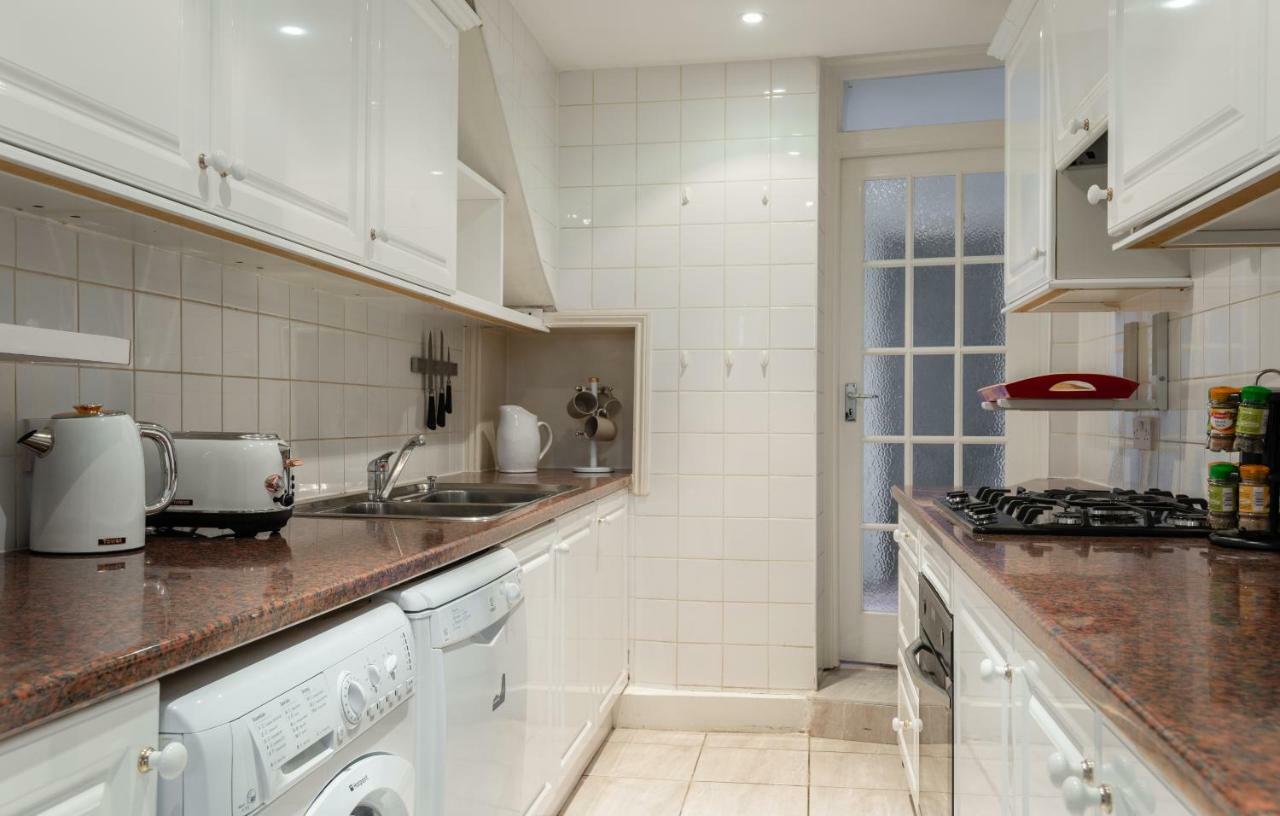 The Kensington Palace Mews - Bright & Modern 6Bdr House With Garage Лондон Екстер'єр фото