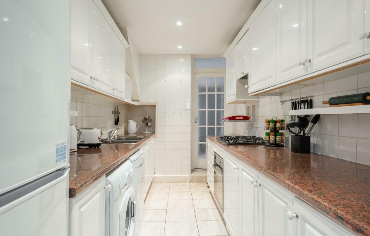 The Kensington Palace Mews - Bright & Modern 6Bdr House With Garage Лондон Екстер'єр фото